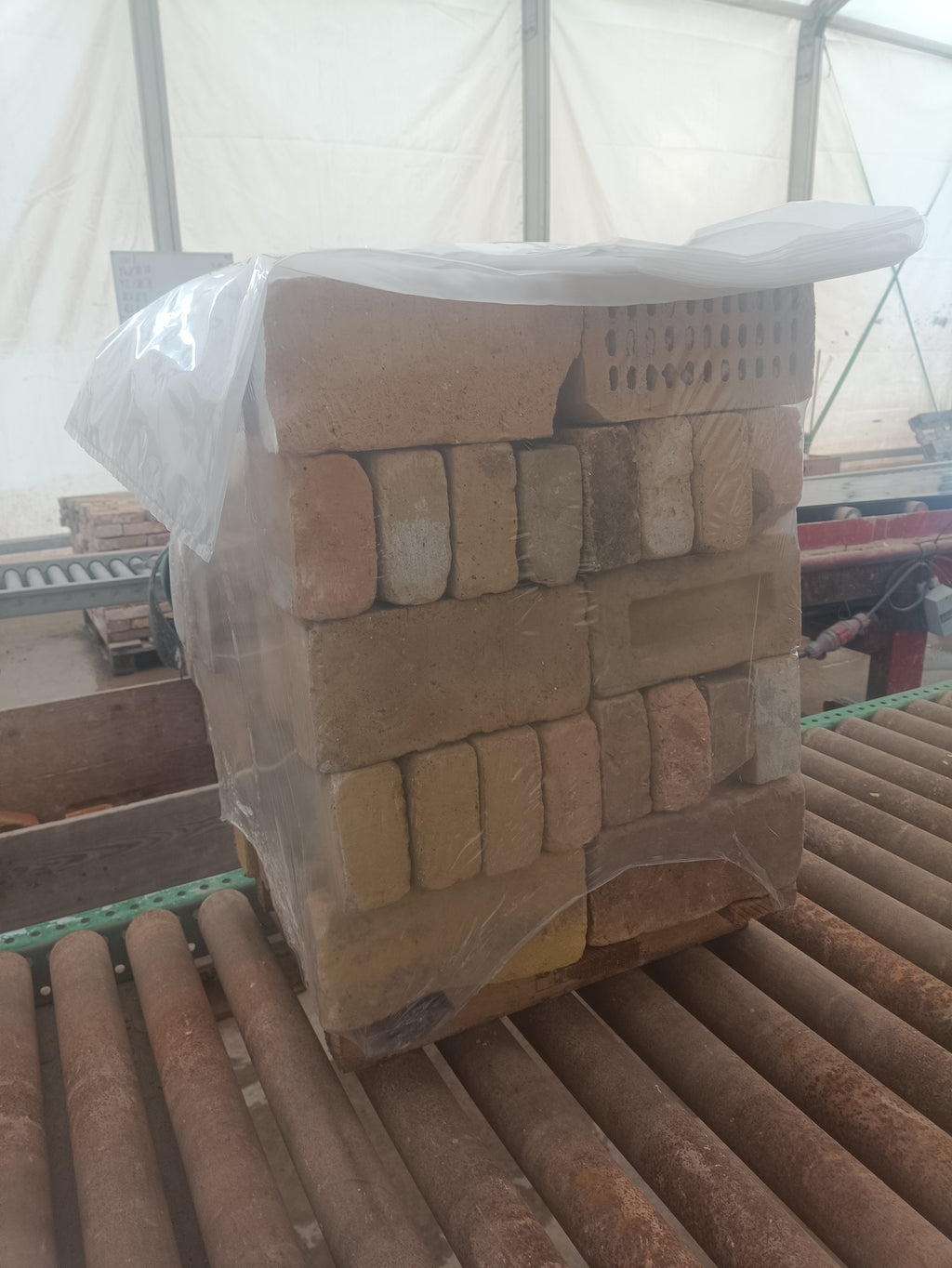 Krympehætte til small/little paller – 550mm/270+27mm x 900mm x 0,07mm